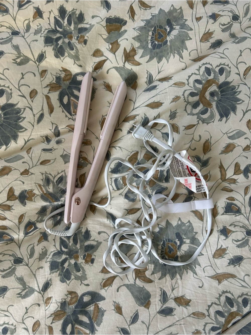 T3 SINGLEPASS CERAMIC Hair Straightener Flat Iron
